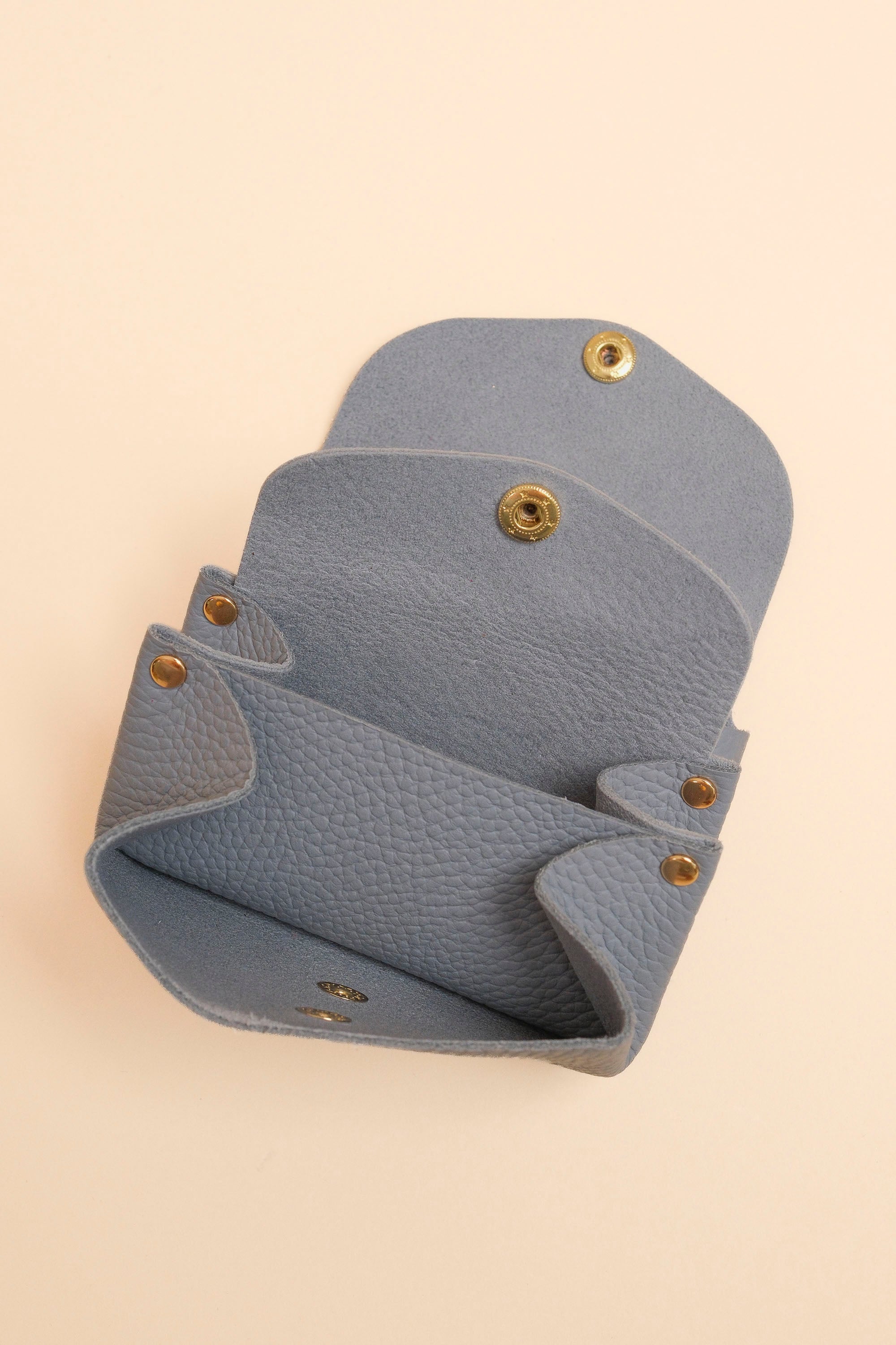 Dodu Cuir Bleu Ciel Grainé