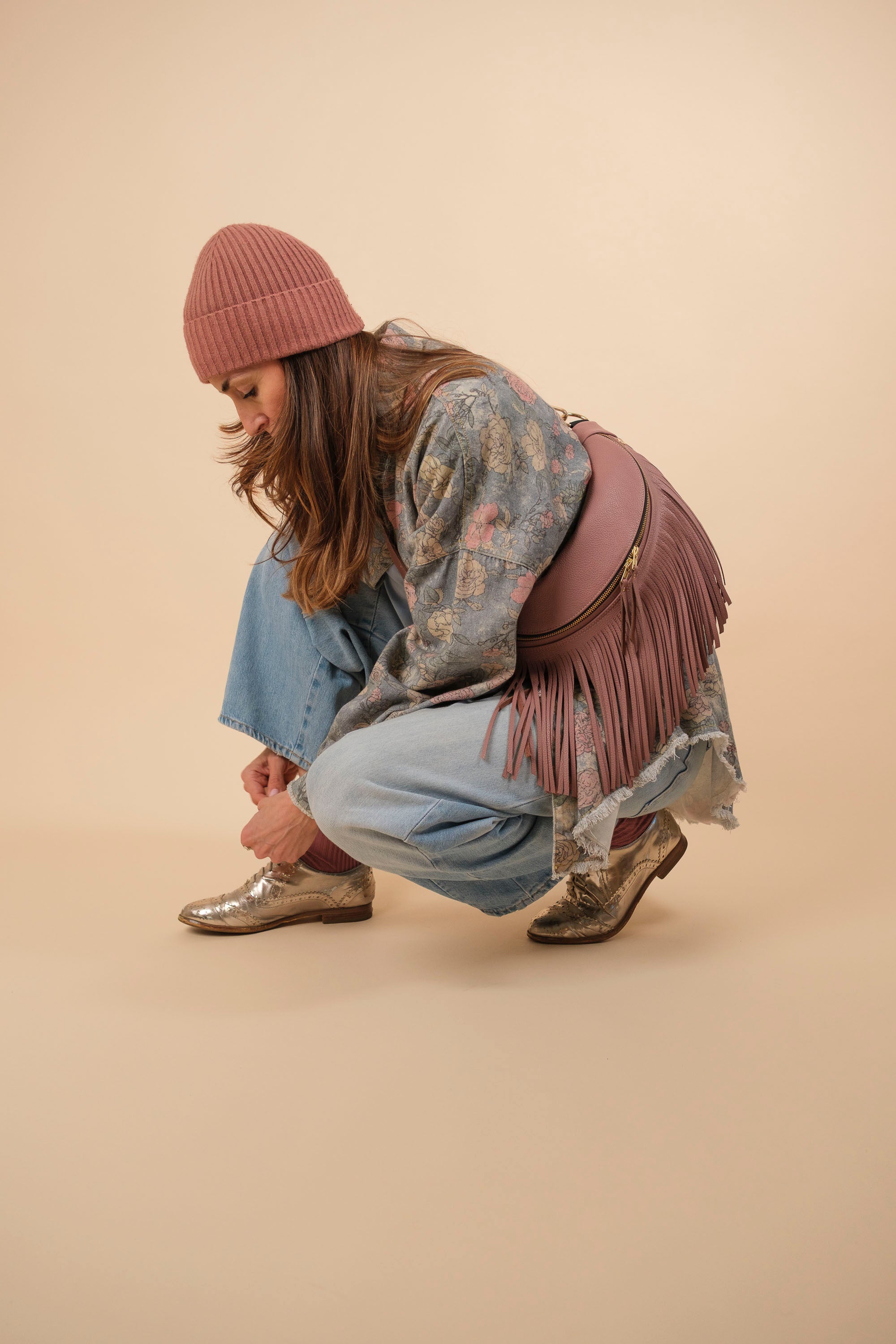 Banane à Frange Cuir Grainé Bois de Rose