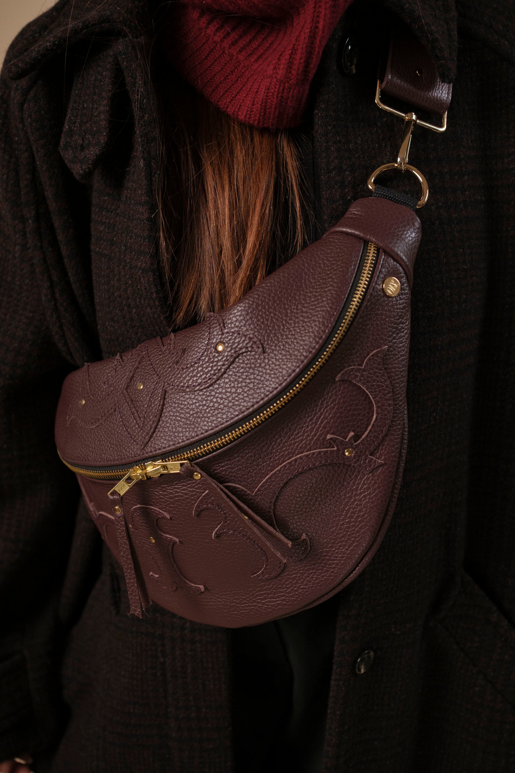 Banane Calamity Cuir Grainé Burgundy