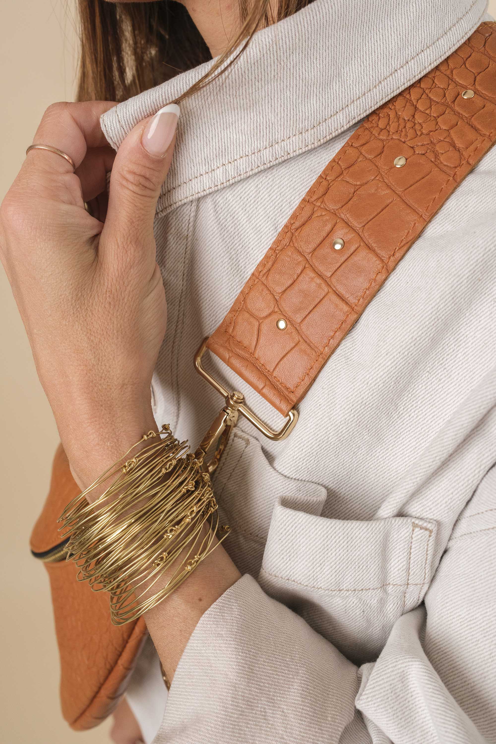 Banane Simple Cuir Lisse Embossé Croco Cognac (avec pompon)