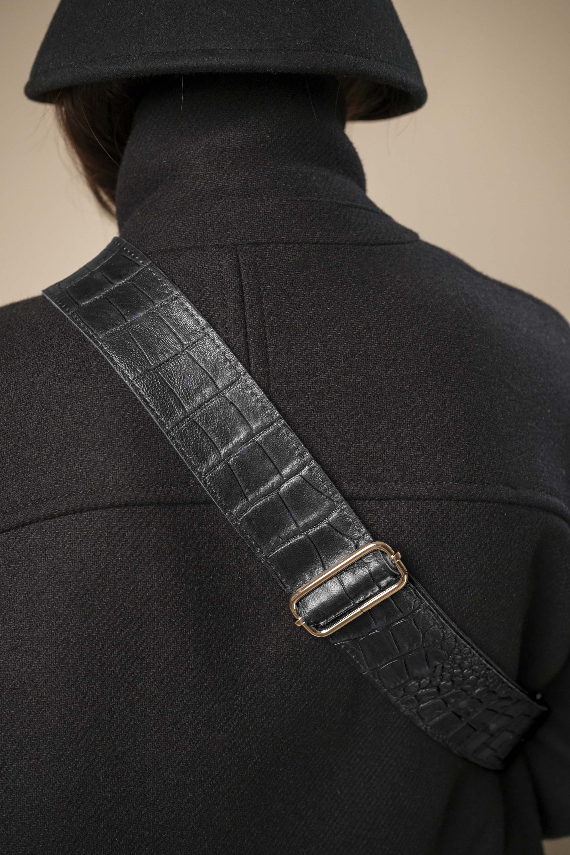 Banane Simple Cuir Lisse Embossé Croco Noir, tannage végétal