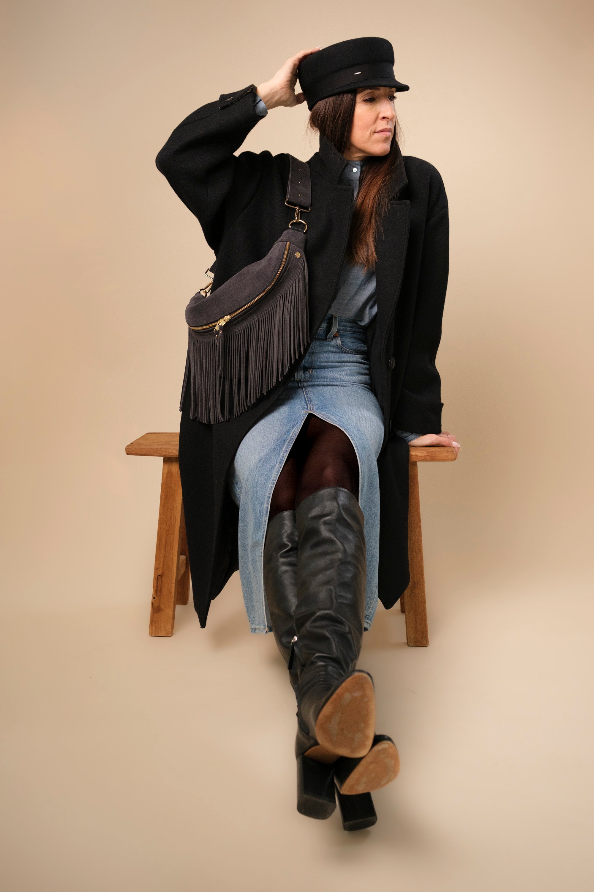 Banane à Frange Cuir Daim Jean Gris