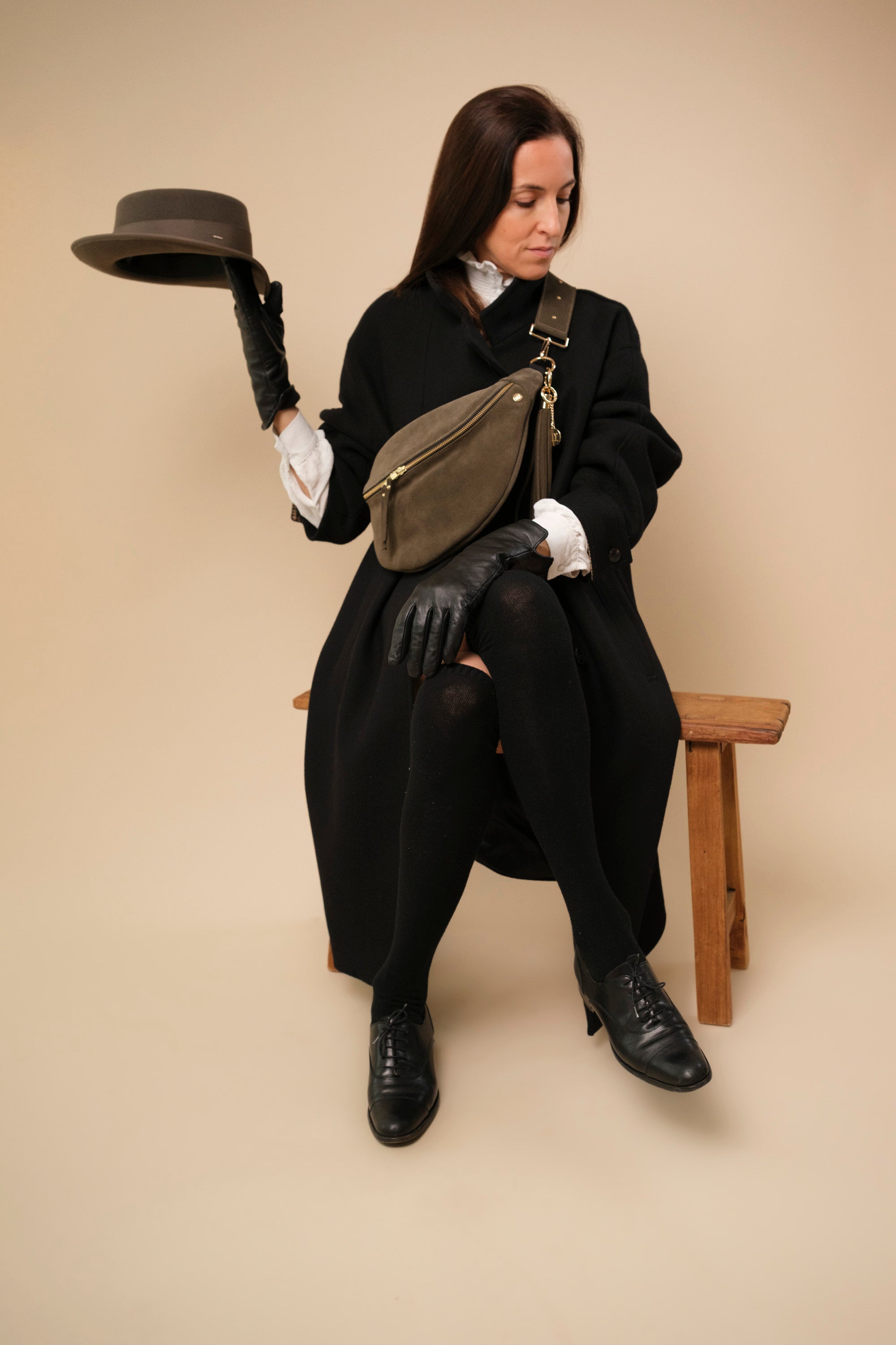 Banane Simple Cuir Daim Musk (avec Pompon)