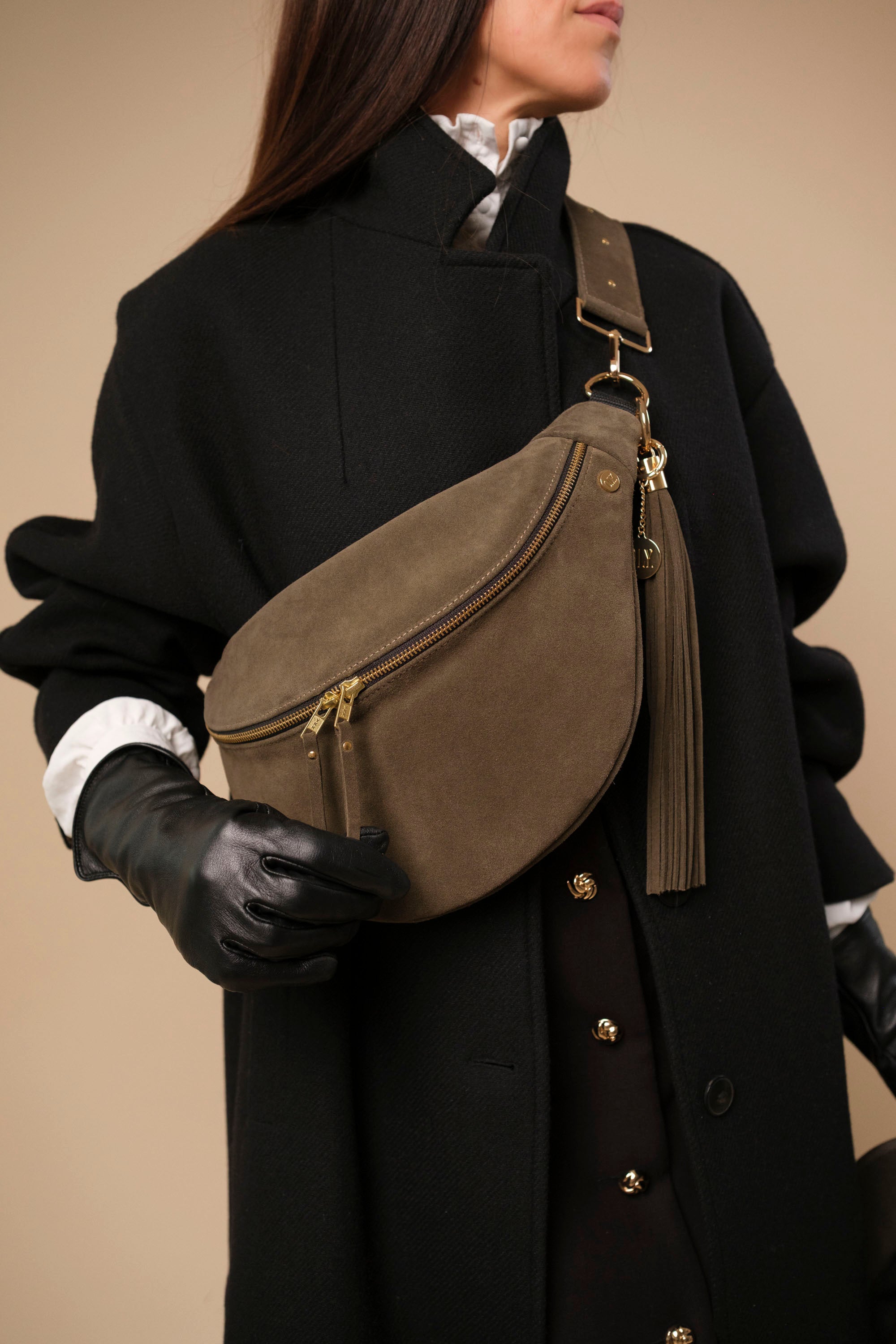 Banane Simple Cuir Daim Musk (avec Pompon)