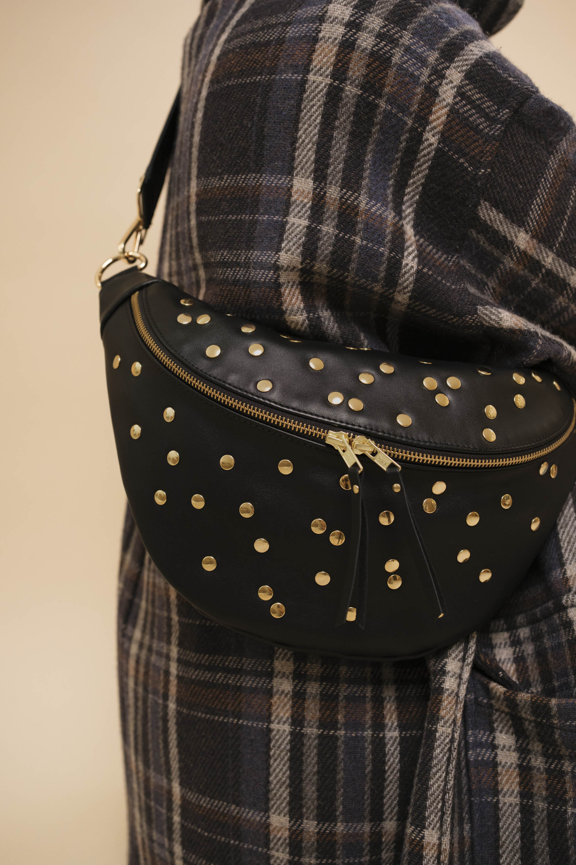 Banane Dotty Cuir Lisse Noir