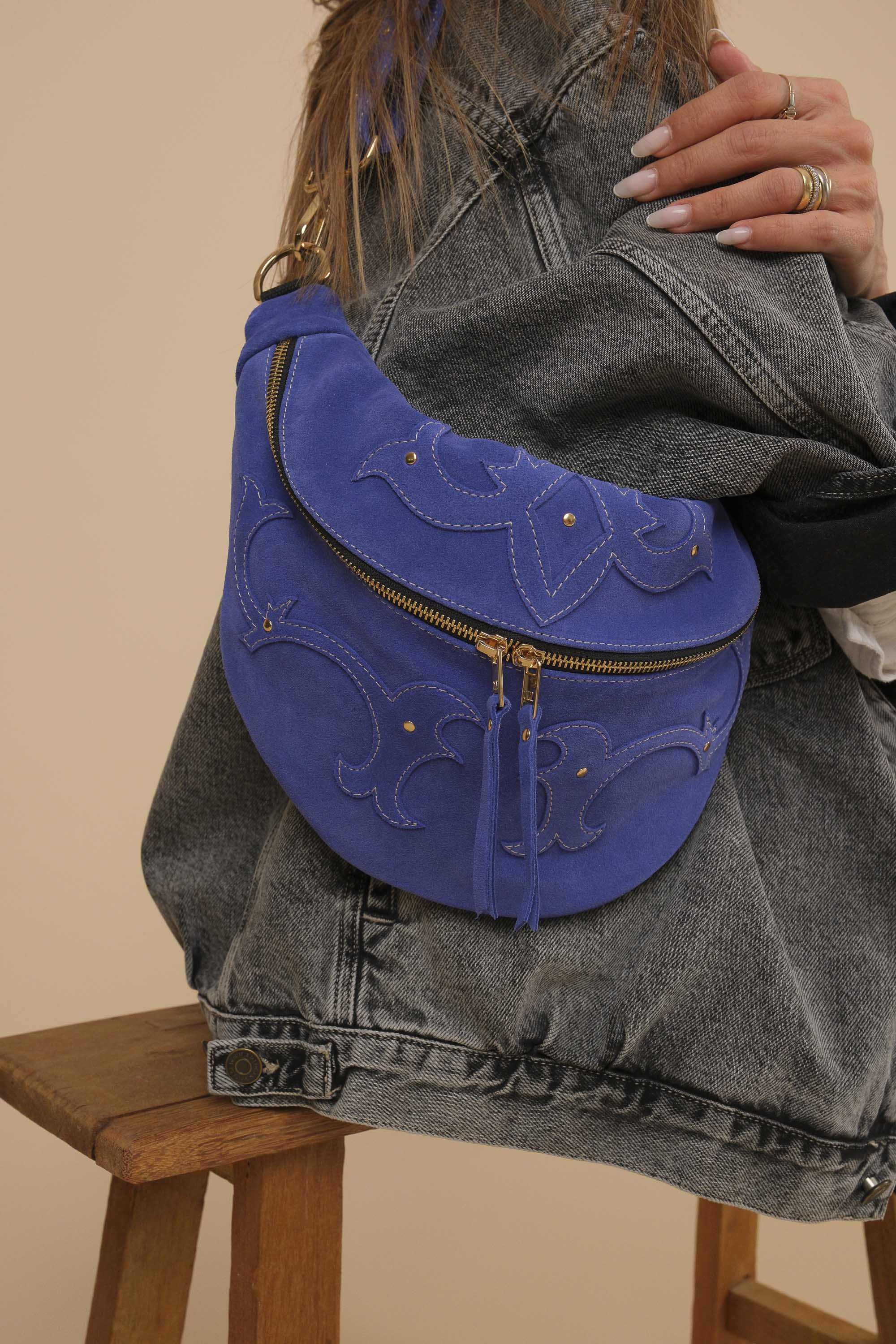 Banane Calamity Cuir Daim Bleu Majorelle