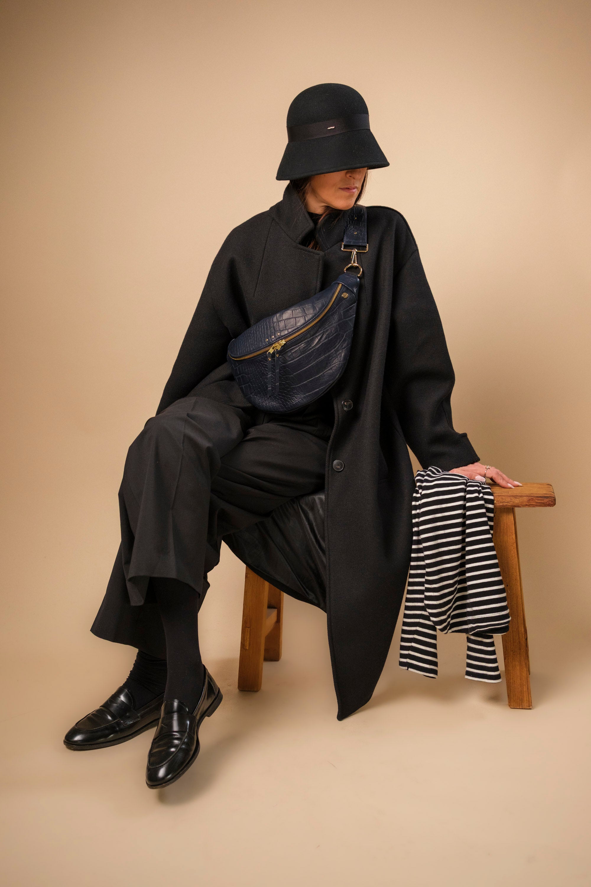 Banane Simple Cuir Lisse Embossé Croco Bleu Nuit, tannage végétal