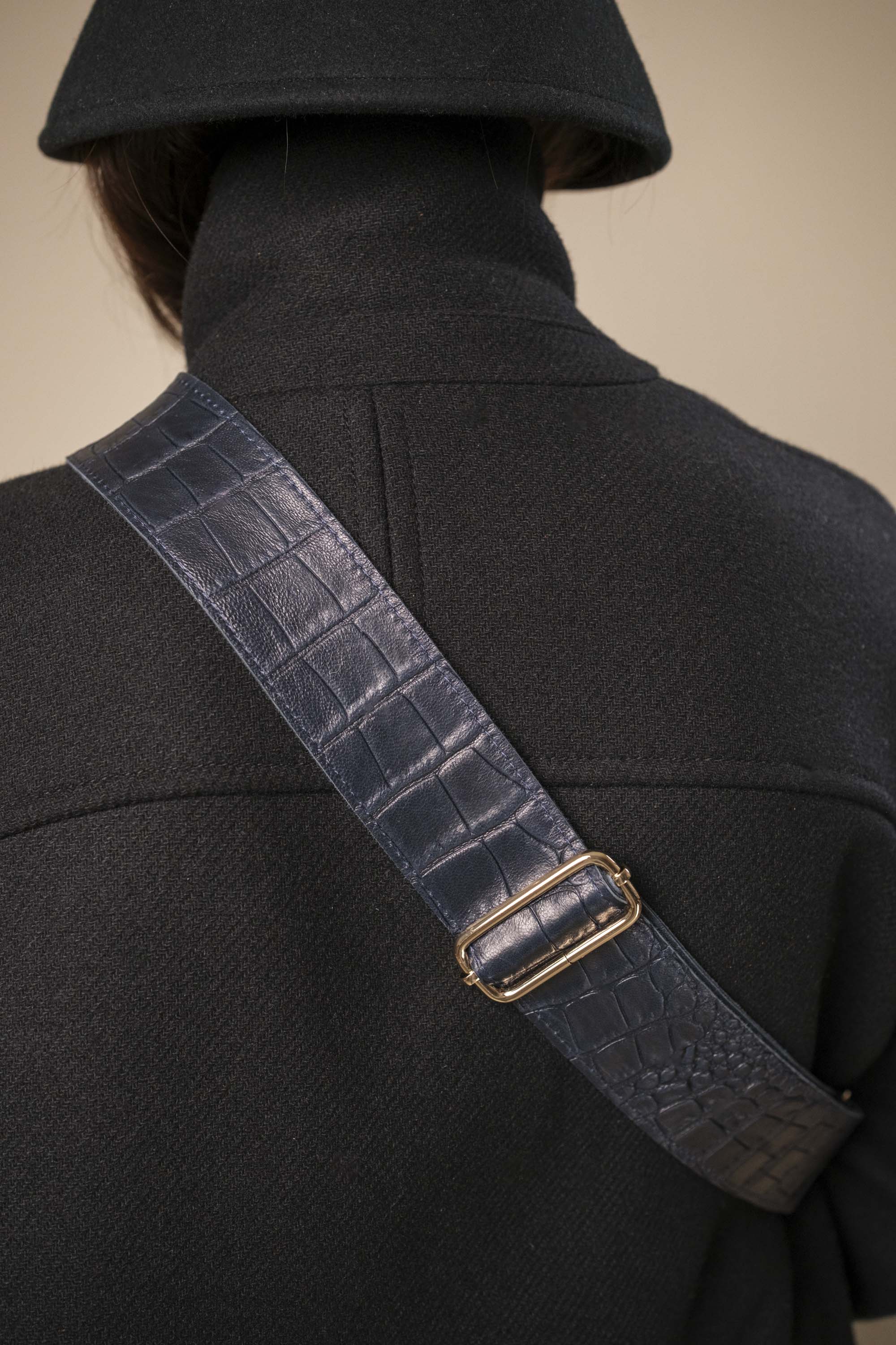 Banane Simple Cuir Lisse Embossé Croco Bleu Nuit, tannage végétal