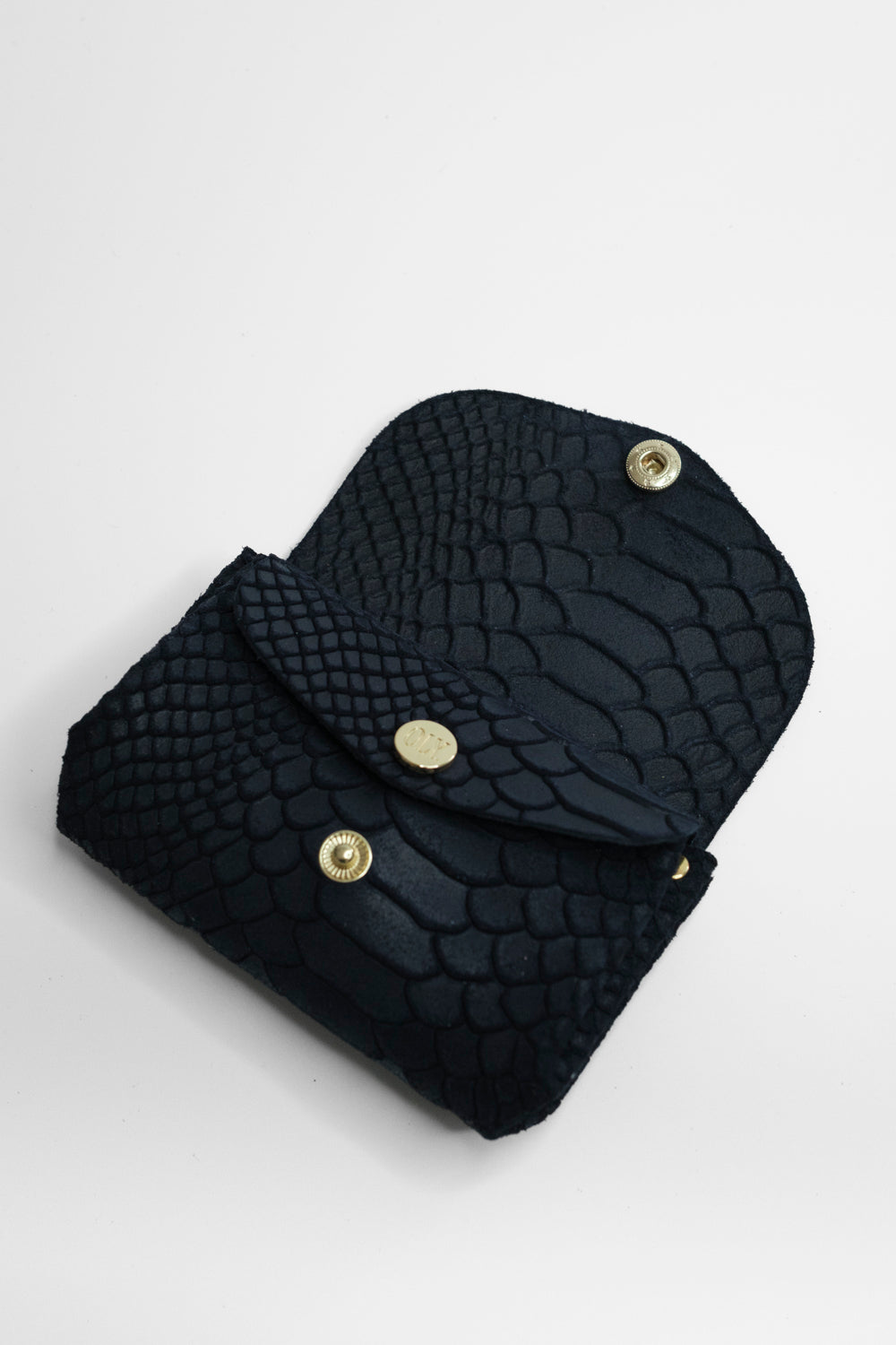 Dodu Cuir Embossé Croco Bleu Nuit