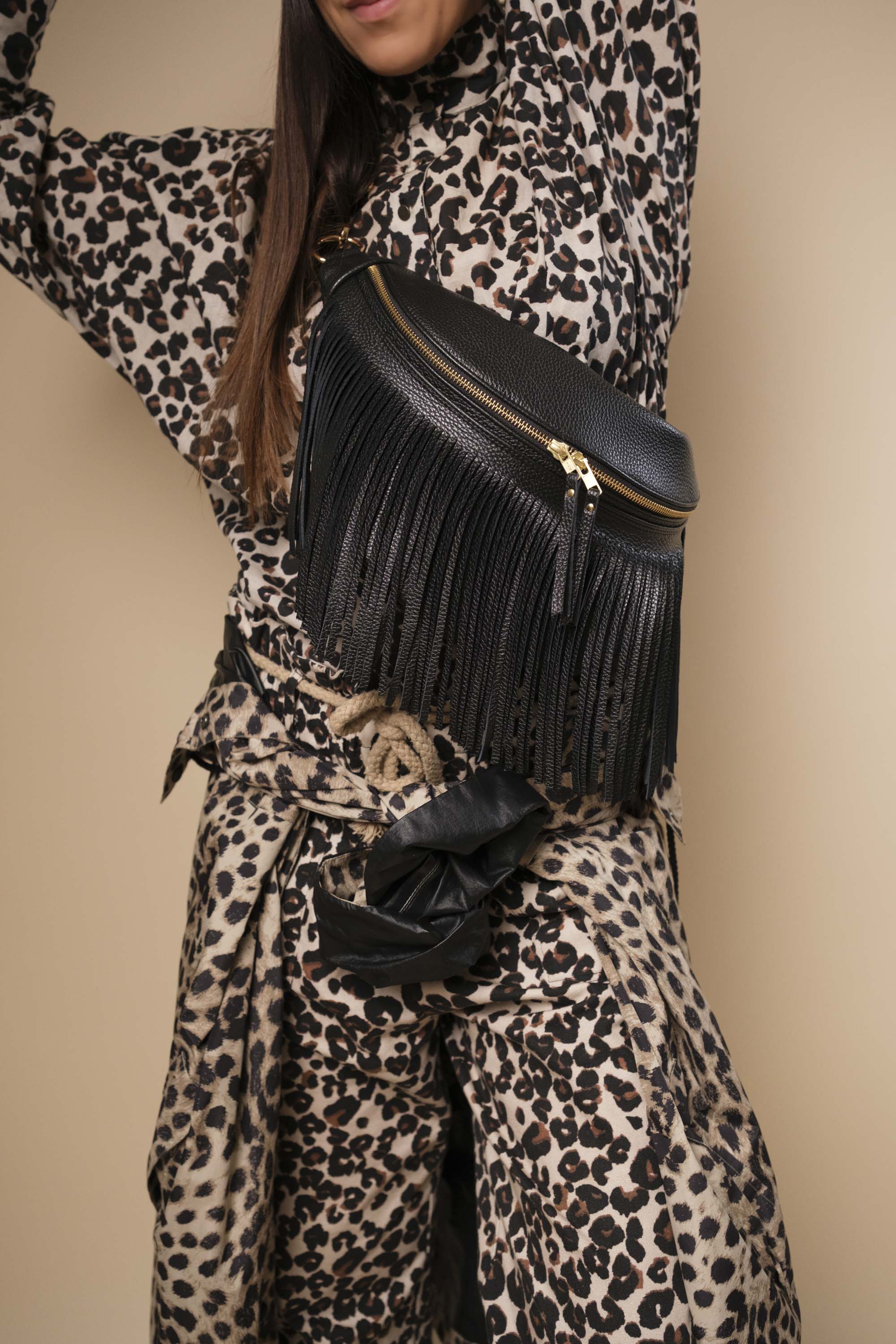 Banane à Frange Cuir Grainé Noir