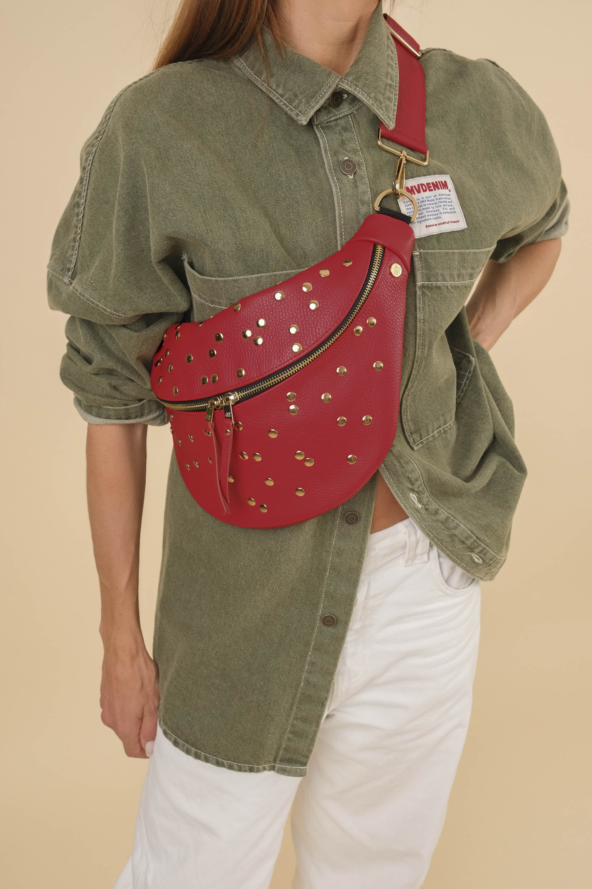 Banane Dotty Cuir Grainé Rouge