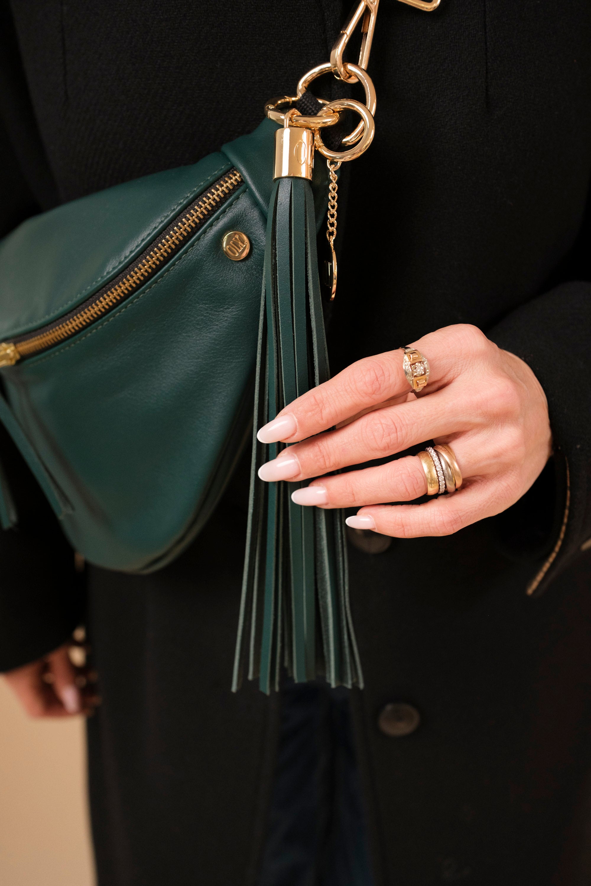 Banane Simple Cuir Lisse Serpentine (avec Pompon)